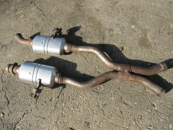 Keskusvaimennin OEM A1644908101 Mercedes ML W164 3.5 V6:lle image 4