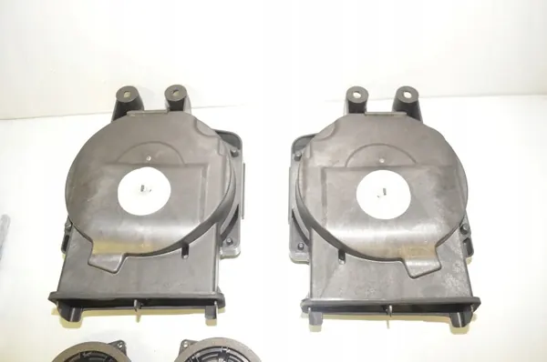 Système audio BMW OE OEM 65138715685 pour F40 image 7