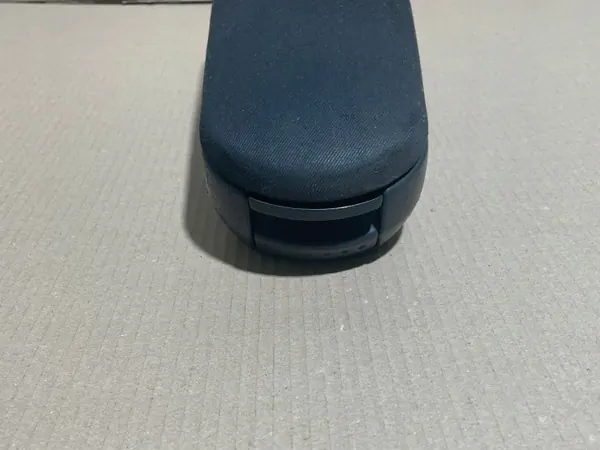 VW Passat B5 Käsinoja OEM 3B0864209AC - Käytetty image 3