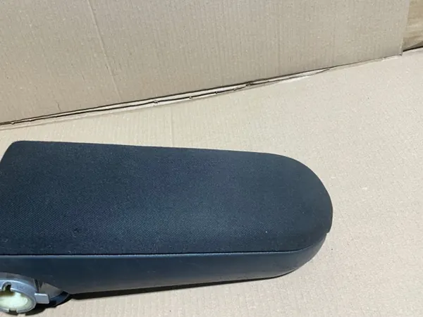 VW Passat B5 Käsinoja OEM 3B0864209AC - Käytetty image 5