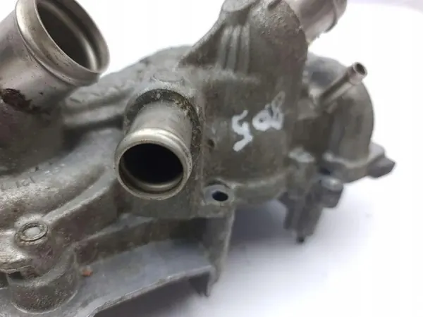 Pompe à eau thermostat OEM 05E121117G pour SEAT Leon IV image 5