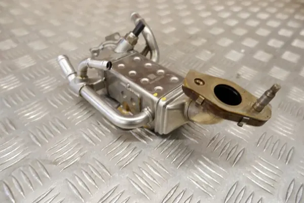 Refroidisseur EGR OEM 284002M401 pour Hyundai 1.6L image 6