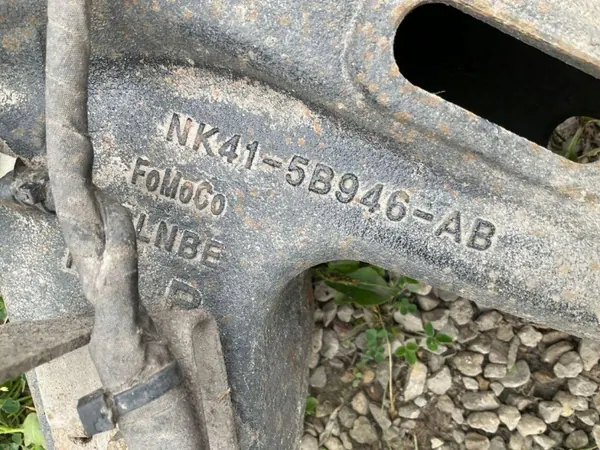 Bakre höger hjulnav NK415B946AB för Ford Transit Connect image 6