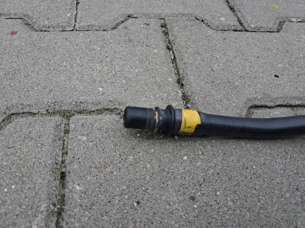 AdBlue-pumpun jäähdytysputki OEM 7424166913 image 3