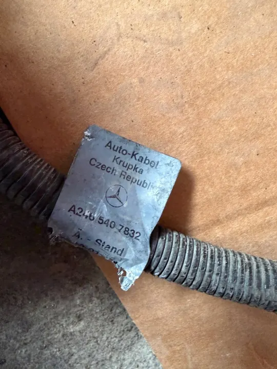 Pluspoolklem OEM A2465407832 Mercedes CLA image 2
