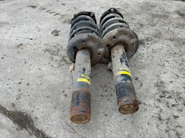 Ensemble d'amortisseurs avant VW GOLF VI JETTA TOURAN LEON II Monroe image 5