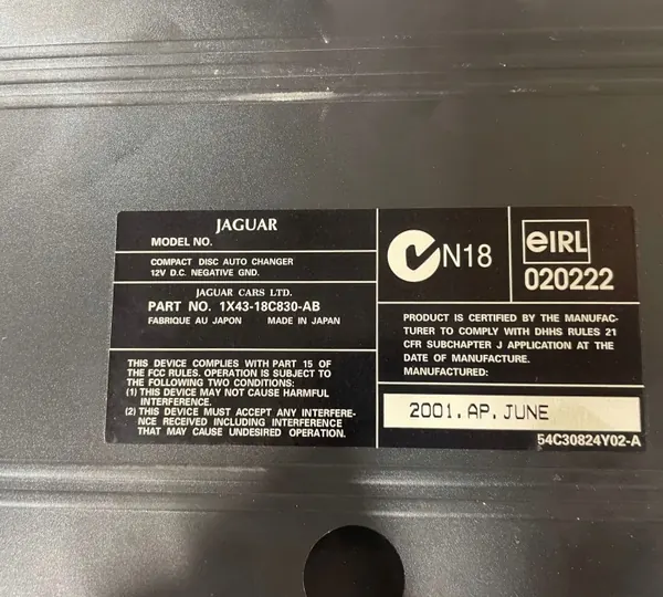 Changer CD d'occasion OEM 54C30824Y02 pour Jaguar X-Type image 4