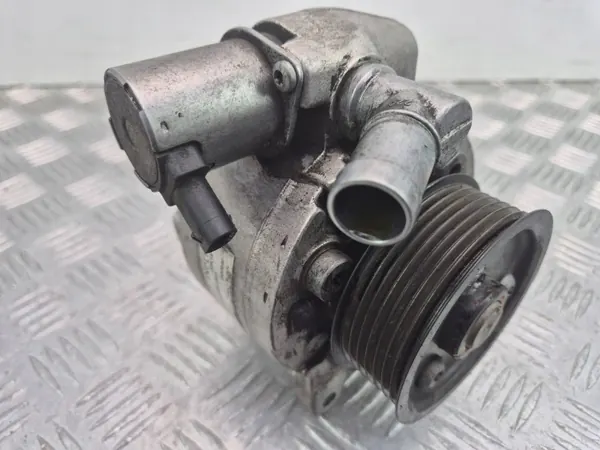 Mercedes GLE350d W166 Hydraulpump OEM A0003291303 image 2