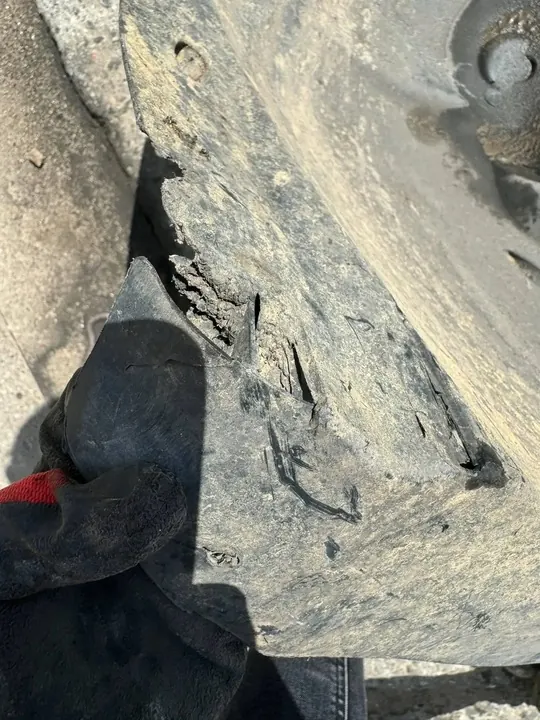 Vasen etupyörän kaari Renault Trafic II image 2