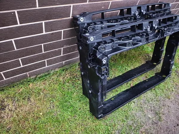 VW GOLF VII 7 GTE Frontverstärkung image 5