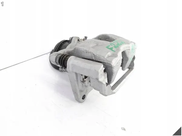 AUDI A5 F5 8W6 A4 8W0 B9 Takajarrusatula Vasemmalle OEM 8W0615405AS image 2