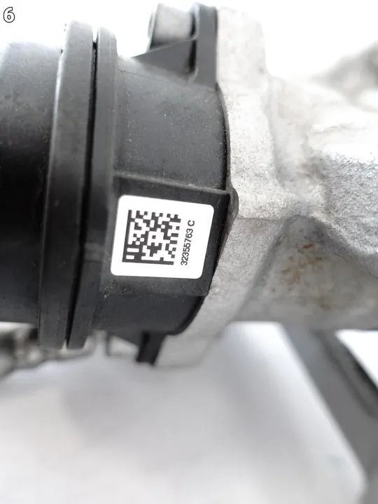 AUDI A5 F5 8W6 A4 8W0 B9 Takajarrusatula Vasemmalle OEM 8W0615405AS image 7