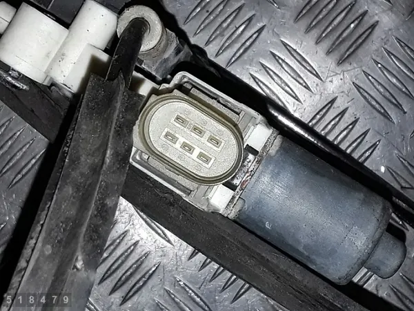 Ford Mondeo ikkunan säädin OEM 7S71A23200BL image 8