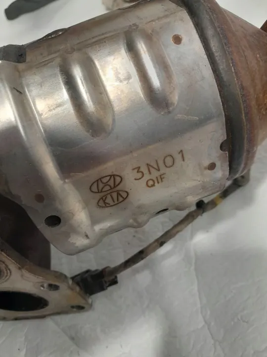Kia Carnival 2022-2025 OEM 3NW01 Pot Catalytique Recertifié image 7
