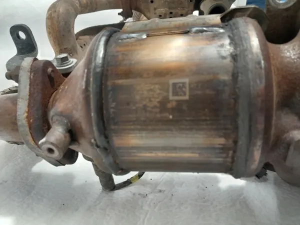 Kia Carnival 2022-2025 OEM 3NW01 Pot Catalytique Recertifié image 8