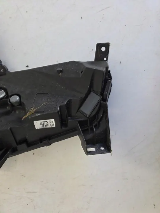 DRL Halógeno Derecho OEM 266002703R para Renault Clio V image 10