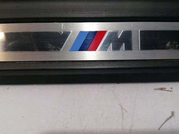 BMW G22 G42 Set Binnen Drempelstrips OEM 8077315 image 7