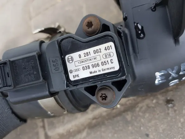 SEAT EXEO 09-13 2.0 TDI Intercooler Izquierdo 8E0145805AA image 5