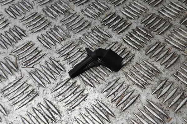 Voorste linker ABS-sensor PORSCHE 95B927803A image 2