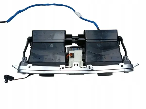 Mercedes CLS X218 middenluchtrooster OEM A2188300754 image 4