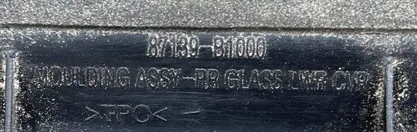 Onderste achterruitlijst OEM 87139-B1000 image 9