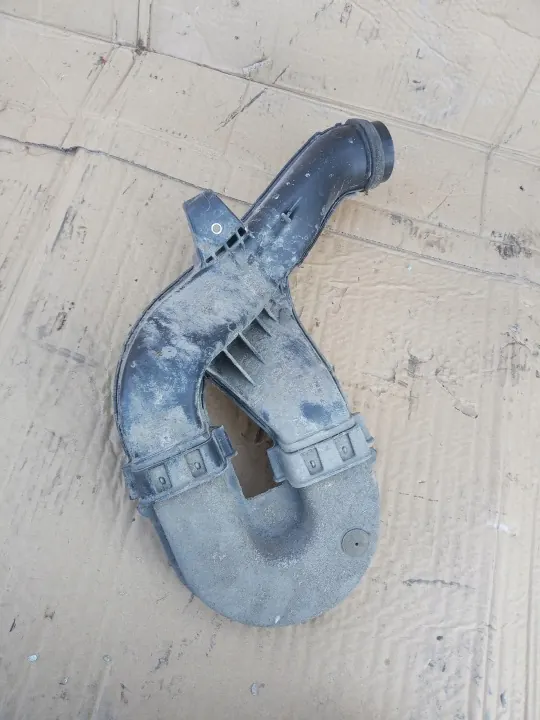 Toyota OE 17751-0y060 Luftresonator - Begagnad image 2
