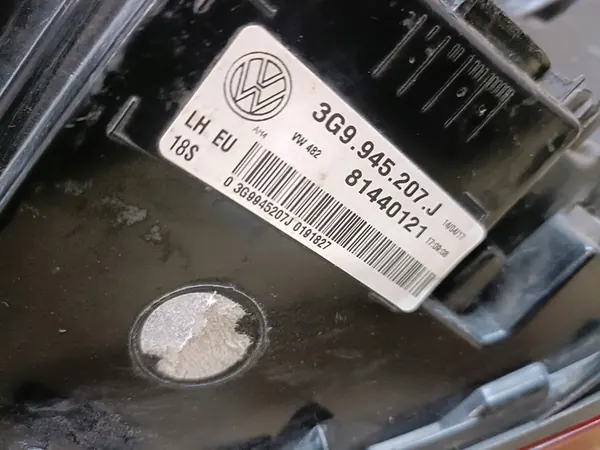 Lámpara trasera izquierda VW Passat B8 Kombi, OEM 3G9945207 image 4