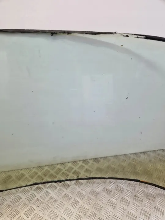 Gebruikte Mercedes-Benz SL R107 voorruit OEM 1076710410 image 4