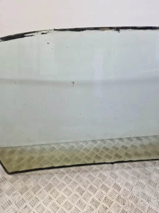 Gebruikte Mercedes-Benz SL R107 voorruit OEM 1076710410 image 8