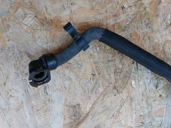 DACIA DUSTER II Vesiputki - OEM 215032766R image 4