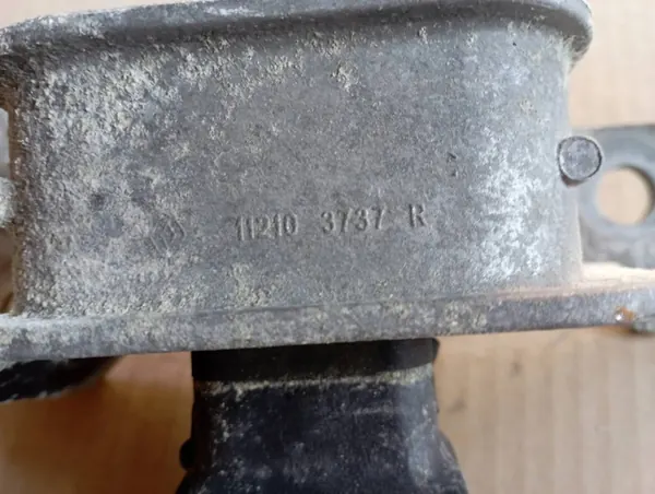 Renault OE Supporto Motore 112103737R image 3