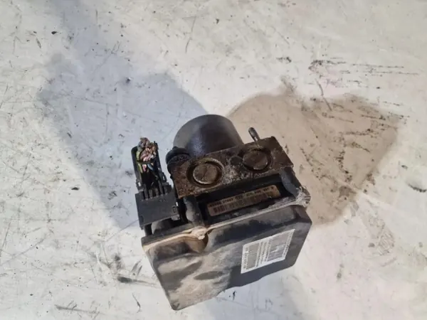 Pompe ABS OEM 9648718780 pour Peugeot 607 2.2L Diesel image 4