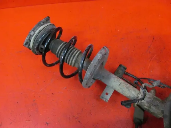 CLIOIIIZWROTNIL Montant Amortisseur Gauche Avant - Renault image 3