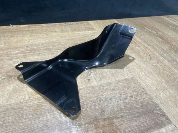 Support de charnière Range Rover Evoque L551 K8D29E313AA image 4