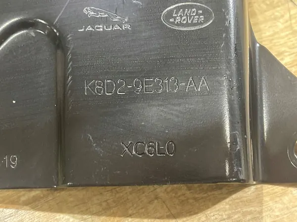 Support de charnière Range Rover Evoque L551 K8D29E313AA image 5