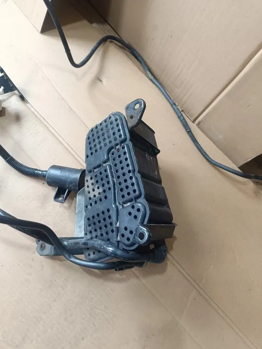 AUDI Q5 80A Aktivkohlefilter 80A201797K 80A201801B image 3
