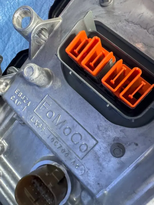 OEM LX68-10C699-AA Akku Ford Kuga III Hybridille image 5