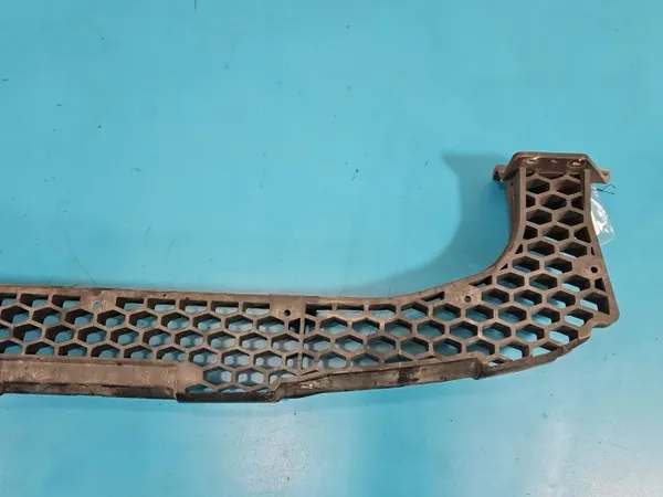 OEM 86571-3U000 Etupuskurinvahvike Kia Sportage image 6
