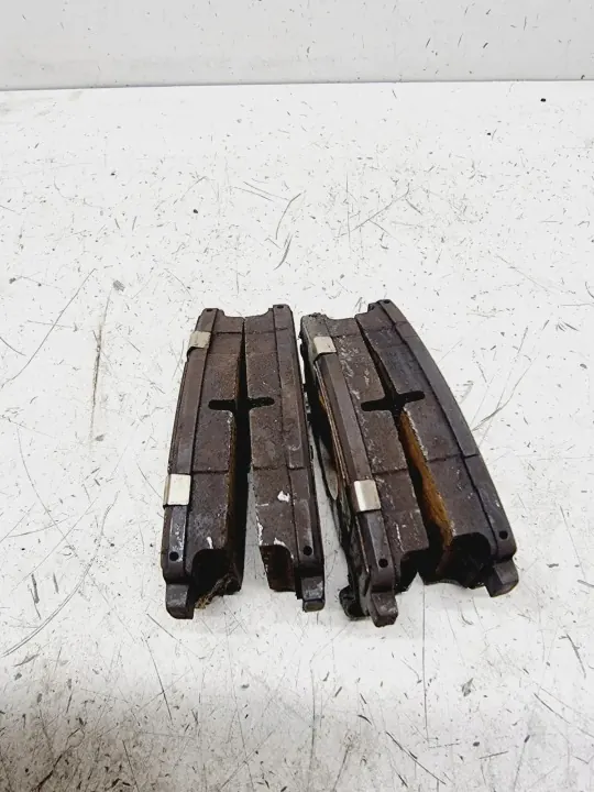 Remblokken achter Kia OEM 58302D7A00 image 3