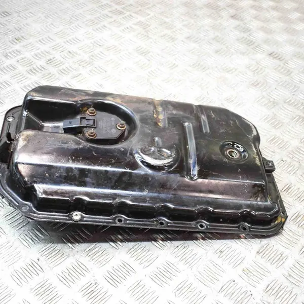 Oljepanna Porsche Cayenne 3.0L 2016 03C907660R image 2