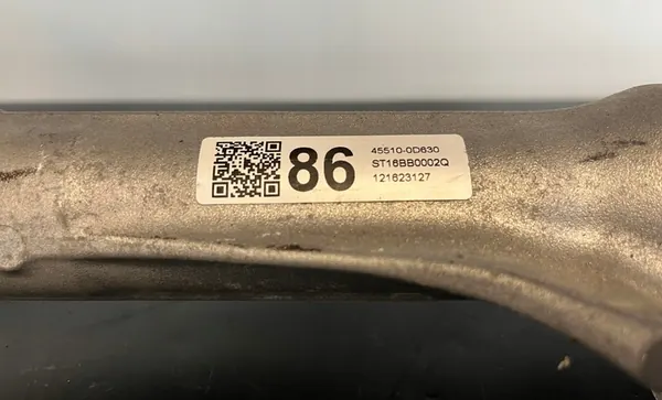 TOYOTA YARIS CROSS Styrväxel image 5