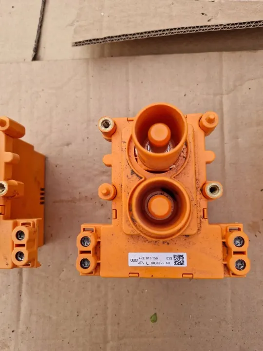 Gebrauchte Audi e-tron Traktionsbatterie OEM XS037001 image 3