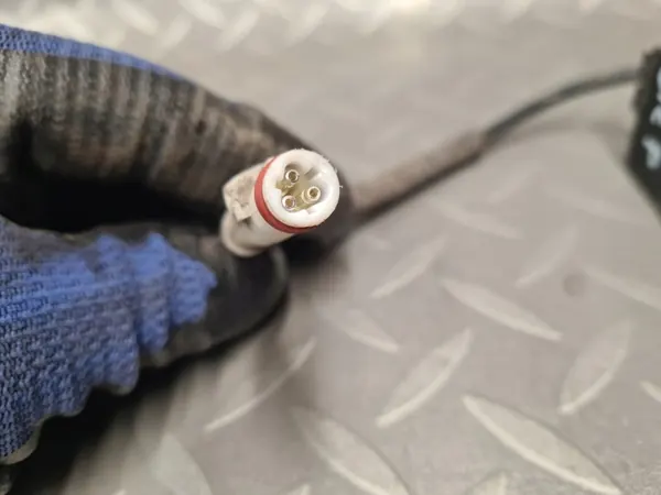 OEM 13310290 Framhjulsupphängningssensor för Astra IV J image 4