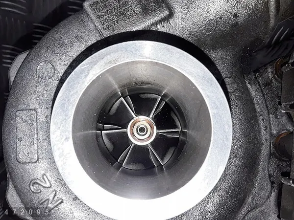 Turbocompressor Jaguar XF 2012 2200td image 6