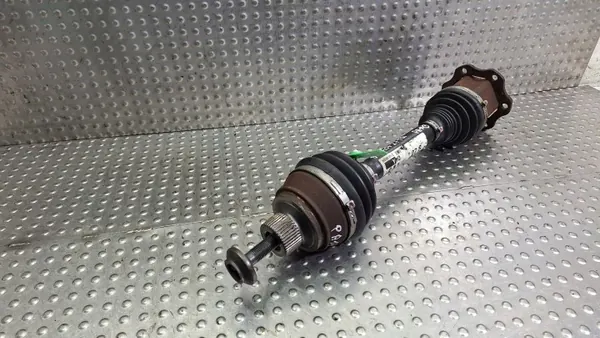 Semi-eixo dianteiro esquerdo OEM S26380006 para Audi A4 B8 image 3