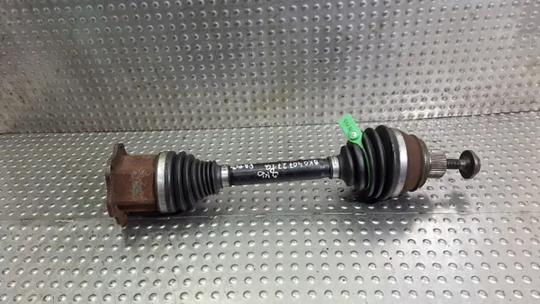 Semi-eixo dianteiro esquerdo OEM S26380006 para Audi A4 B8 image 4