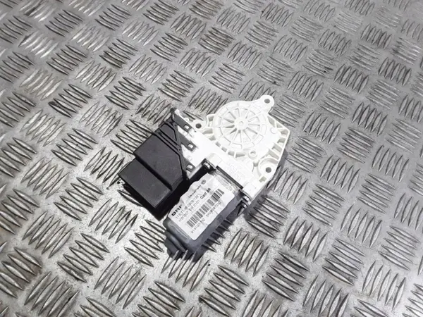 VW Golf VI linker achterdeur raammotor OEM 5K0959703C image 3