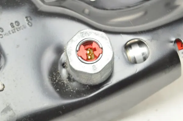 Säkerhetsbälte fram höger OEM 39818796 för Volvo XC70 II image 8