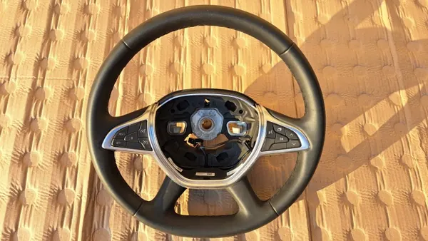 Dacia Sandero III Stepway Stuurwiel 2021 - OEM image 2