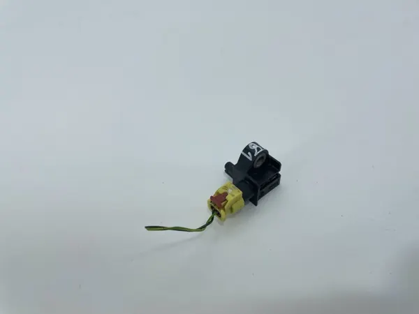 Audi Q3 I 8U Aufprallsensor OEM 8U0959651 2010- image 3